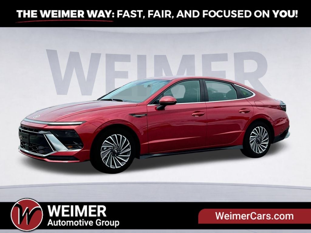 2025 Hyundai Sonata Hybrid SEL Photo in Moorefield WV 26836
