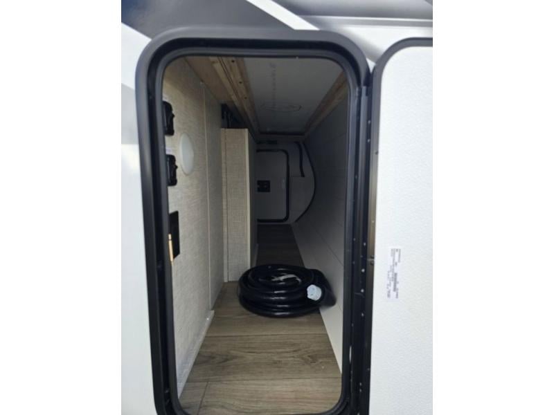 2026 Jayco Jay Feather 24FK Photo in Pittsburgh PA 6583