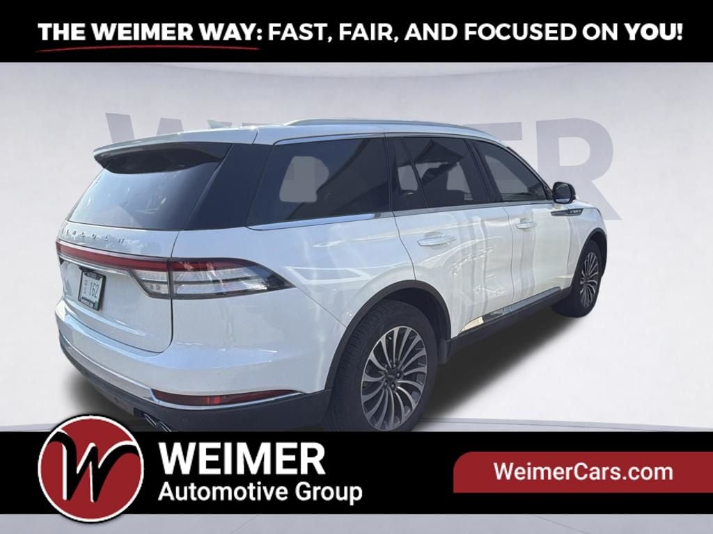 2022 Lincoln Aviator Standard Photo in Moorefield WV 26836