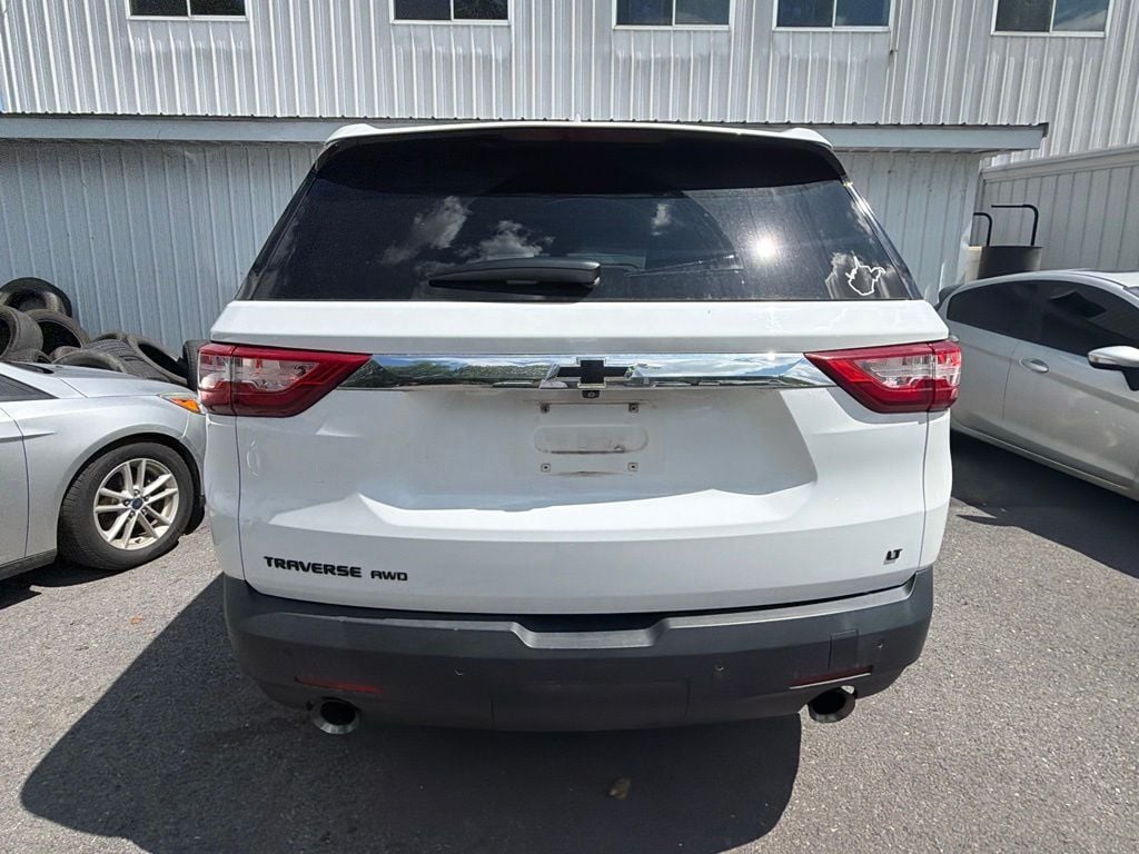 2020 Chevrolet Traverse LT Photo in Moorefield WV 26836