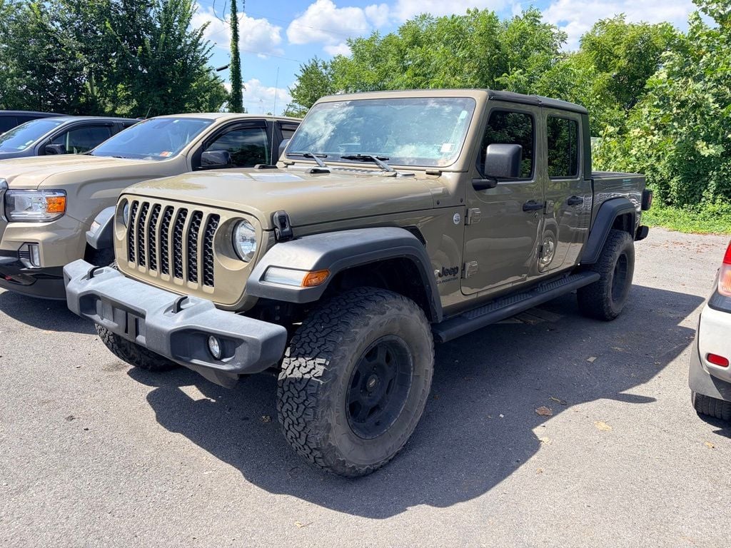 2020 Jeep Gladiator Sport Photo in Moorefield WV 26836