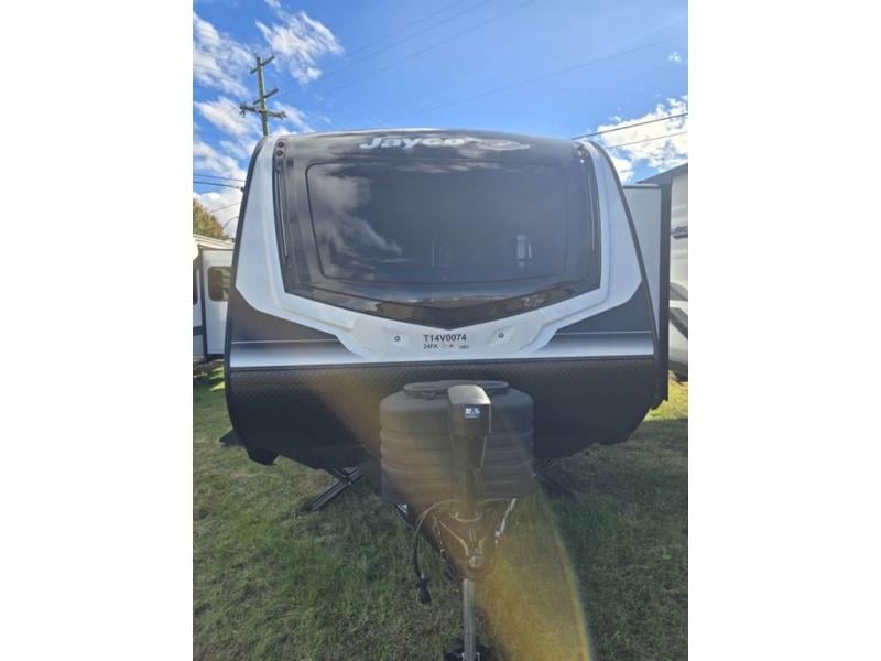 2026 Jayco Jay Feather 24FK Photo in Pittsburgh PA 6583