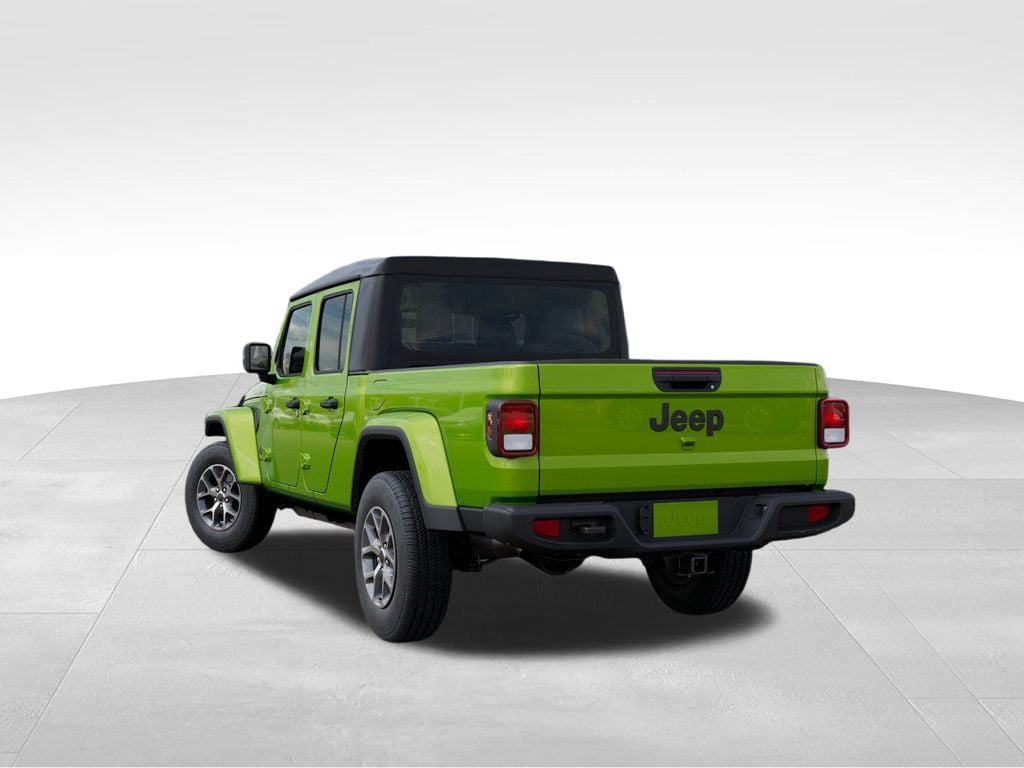 2026 Jeep Gladiator Sport S Photo in Moorefield WV 26836