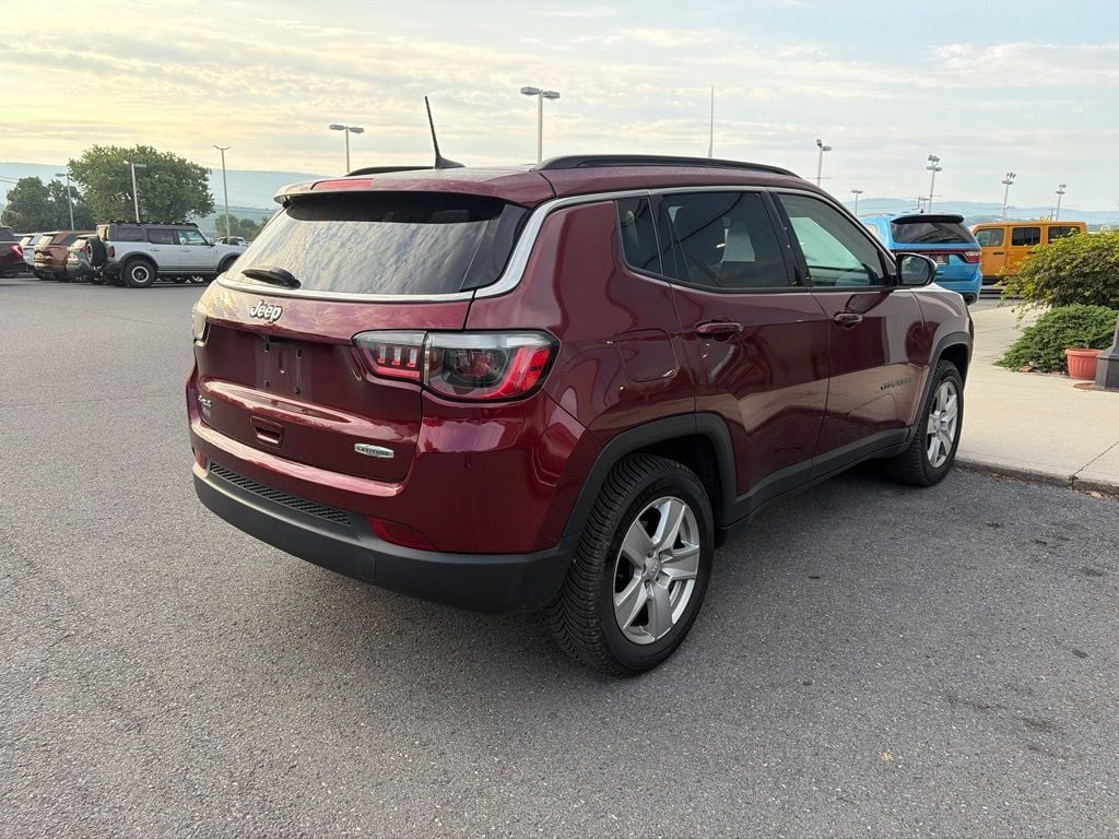 2022 Jeep Compass Latitude Photo in Moorefield WV 26836