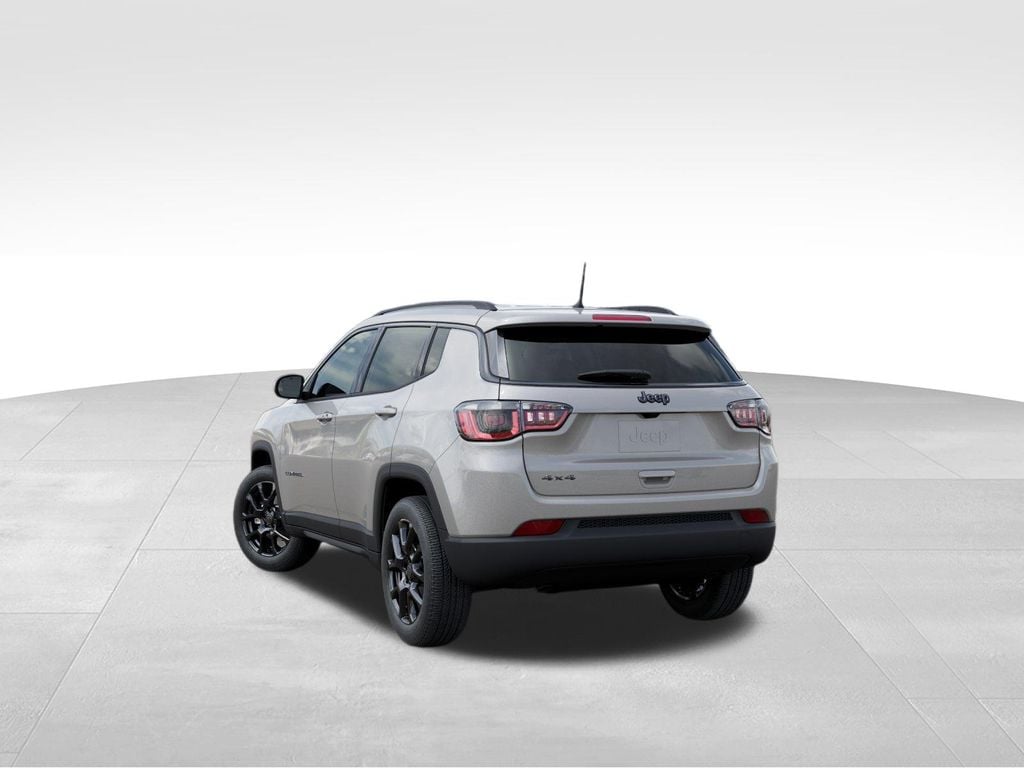 2026 Jeep Compass Latitude Photo in Moorefield WV 26836
