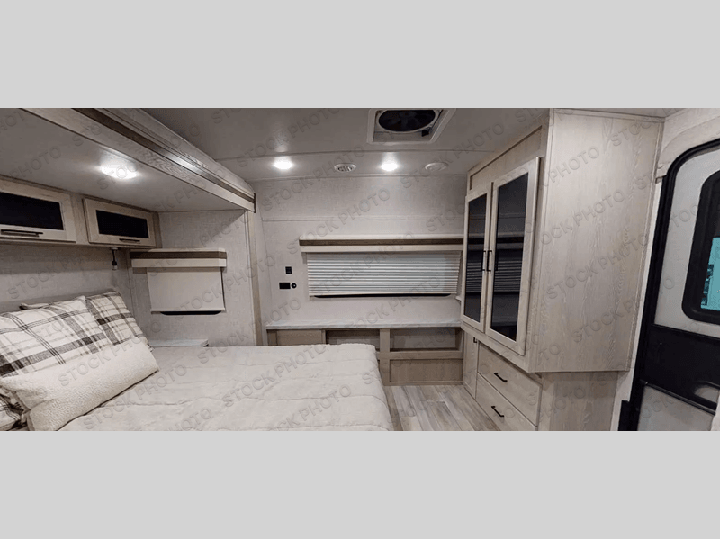 2024 Forest River RV Rockwood Ultra Lite 2614BS Photo in Pittsburgh PA 6583