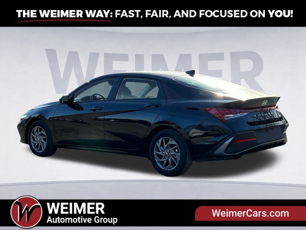 2025 Hyundai Elantra Hybrid Blue Photo in Moorefield WV 26836