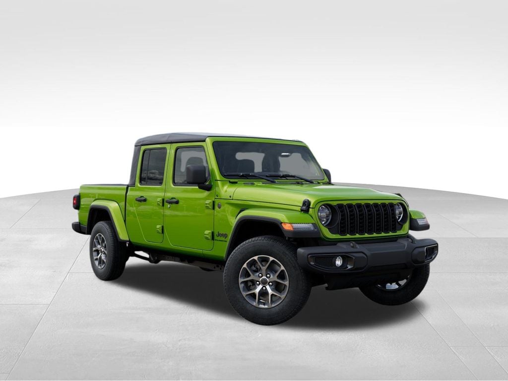 2026 Jeep Gladiator Sport S Photo in Moorefield WV 26836
