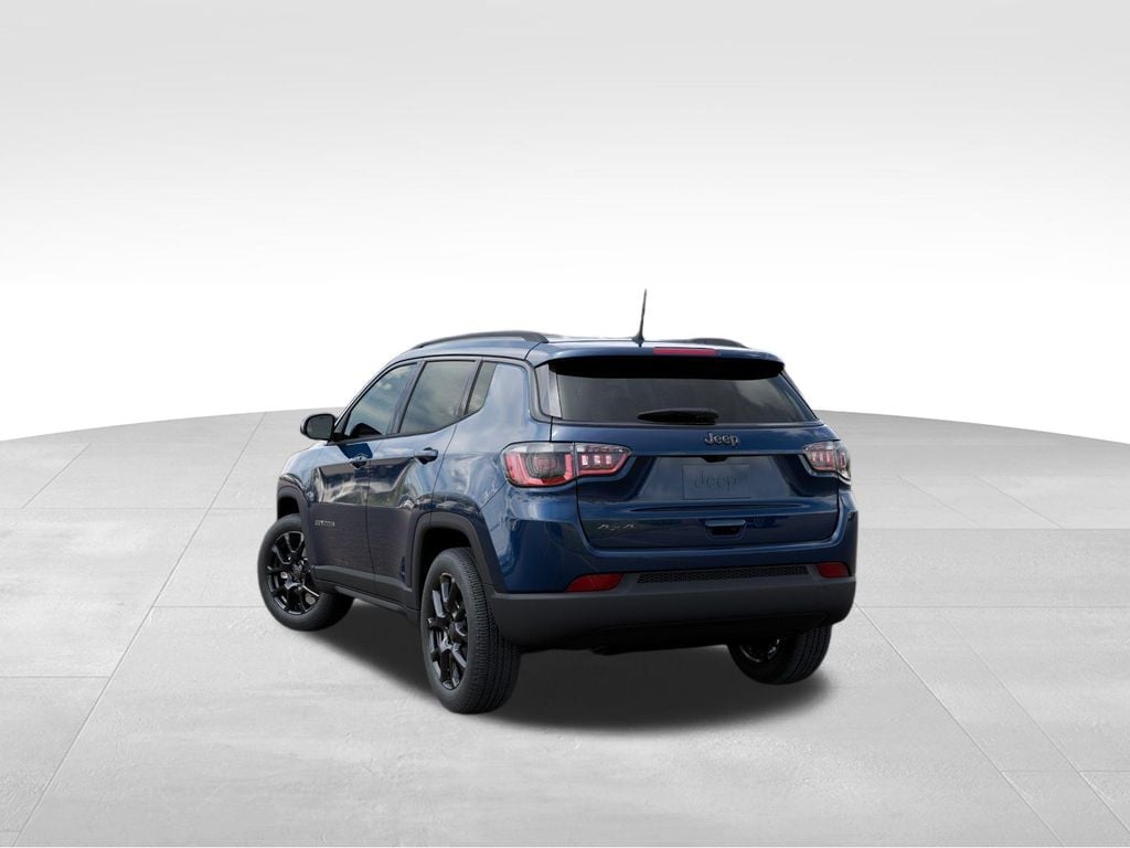 2026 Jeep Compass Latitude Photo in Moorefield WV 26836
