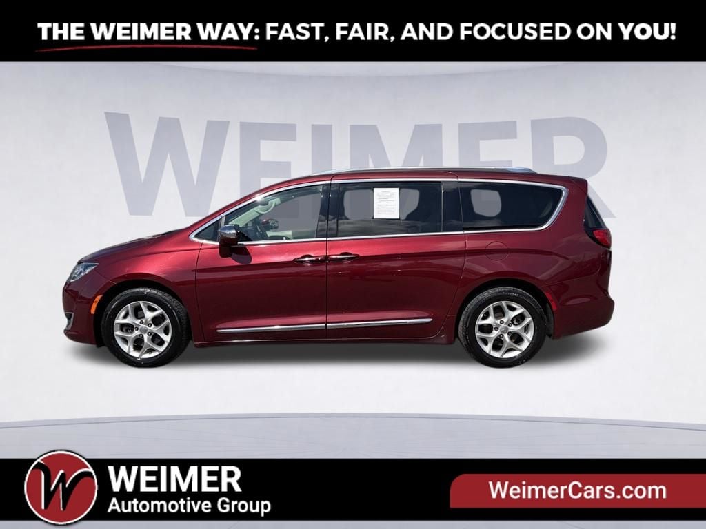 2020 Chrysler Pacifica Limited Photo in Moorefield WV 26836