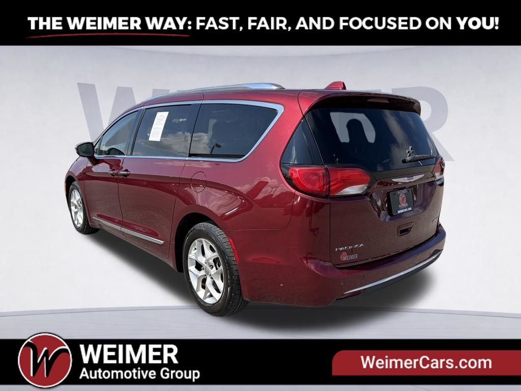 2020 Chrysler Pacifica Limited Photo in Moorefield WV 26836