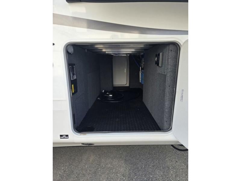 New 2026 Jayco North Point 382FLRB - photo - 4