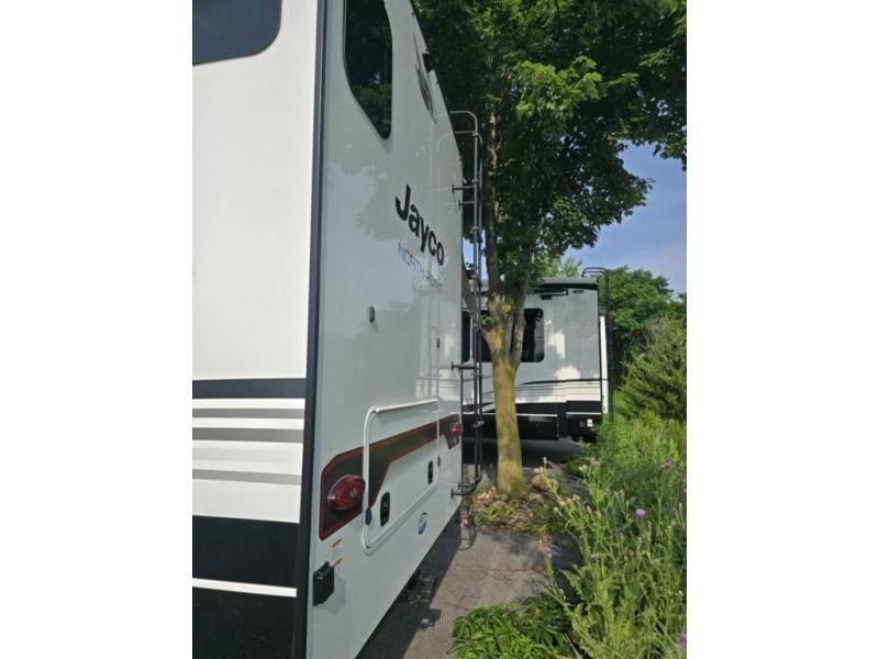 New 2026 Jayco North Point 382FLRB - photo - 11