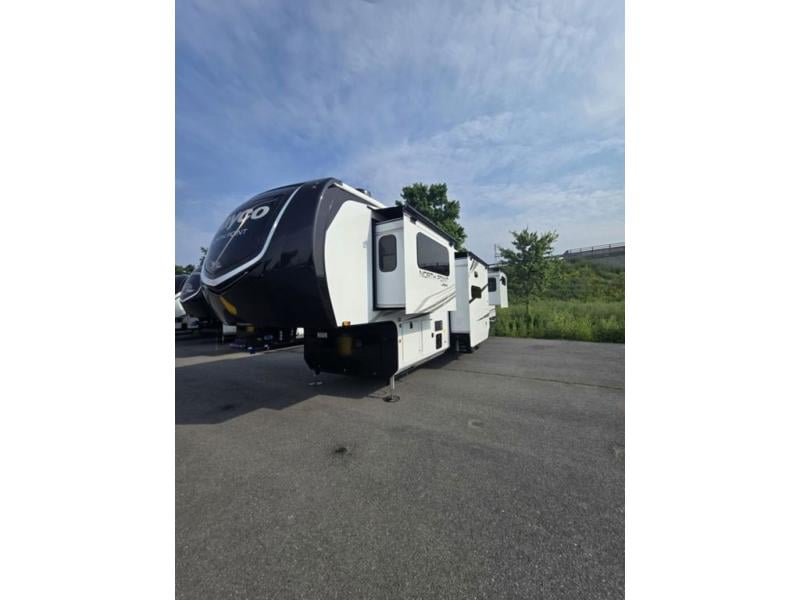 New 2026 Jayco North Point 382FLRB - photo - 18
