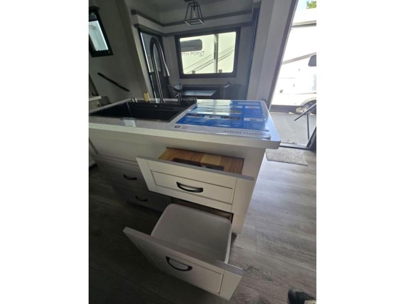 New 2026 Jayco North Point 382FLRB - photo - 36