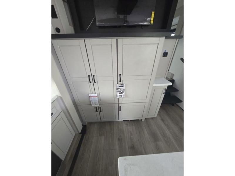 New 2026 Jayco North Point 382FLRB - photo - 38