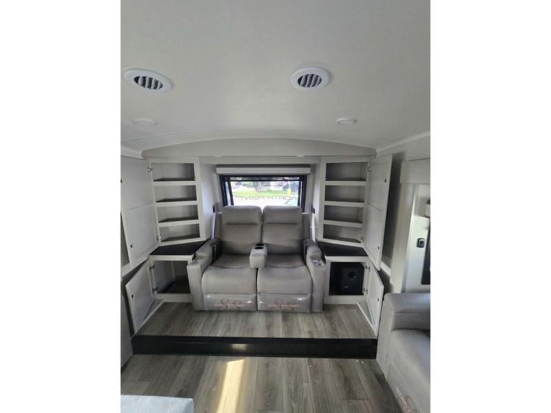 New 2026 Jayco North Point 382FLRB - photo - 50