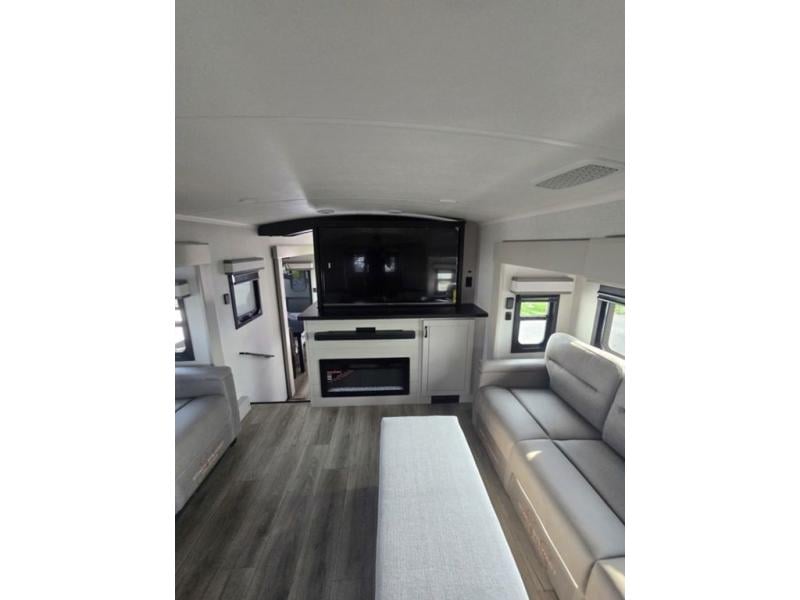 New 2026 Jayco North Point 382FLRB - photo - 54