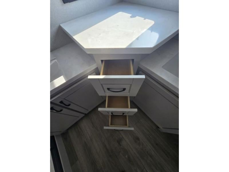 New 2026 Jayco North Point 382FLRB - photo - 77