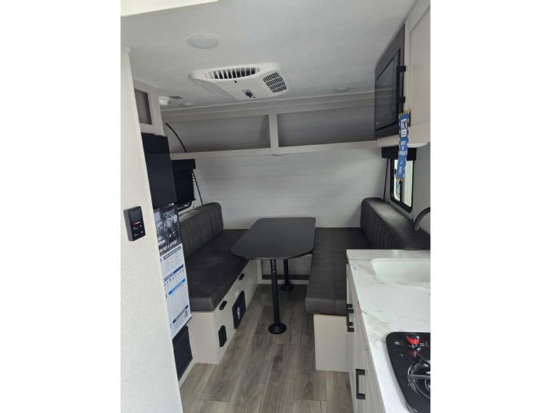 New 2026 Jayco Jay Feather Air SL 15TBSL - photo - 9