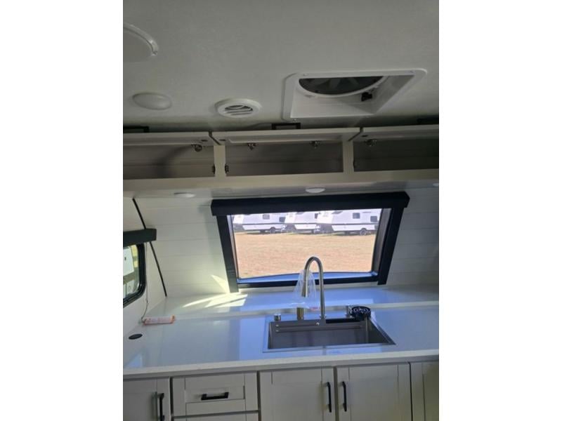 New 2026 Jayco Jay Feather 24FK - photo - 24