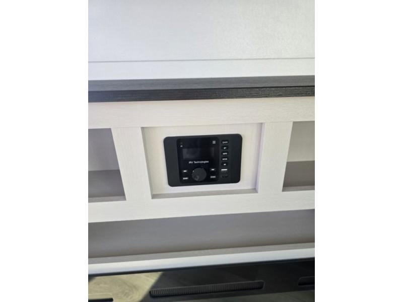 New 2026 Jayco Jay Feather 24FK - photo - 31
