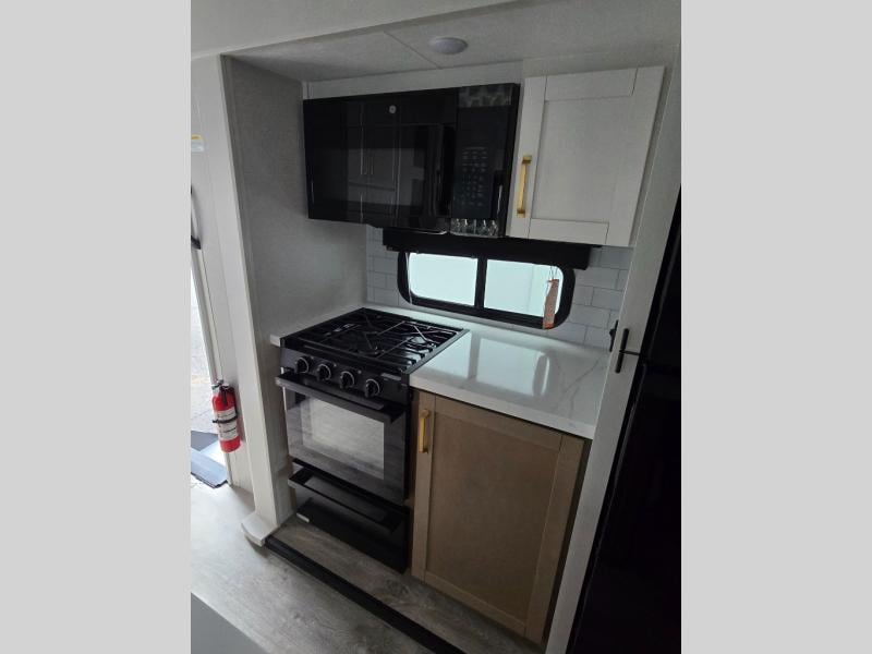 New 2026 Jayco Eagle HT 28CRT - photo - 34