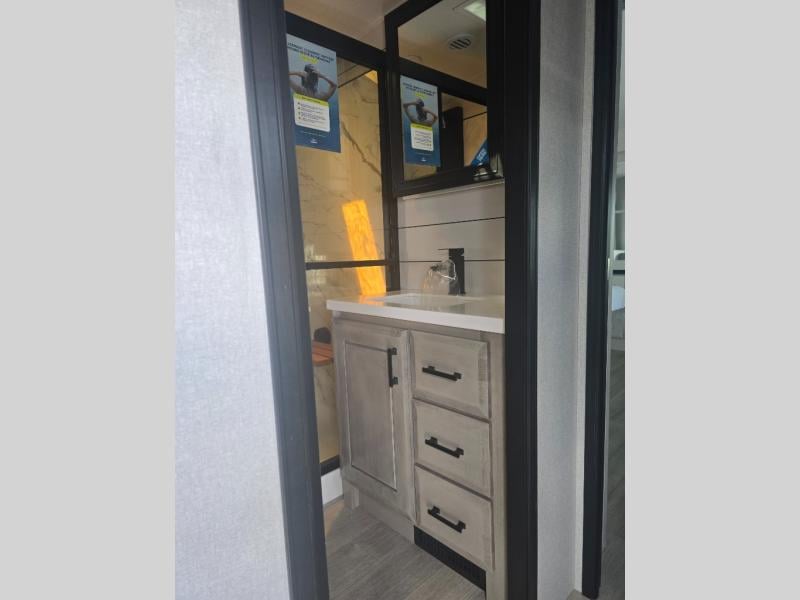 New 2026 Jayco Pinnacle 32RLTS - photo - 79
