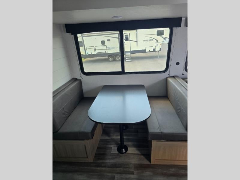 New 2026 Jayco Jay Flight SLX 261BHS - photo - 16