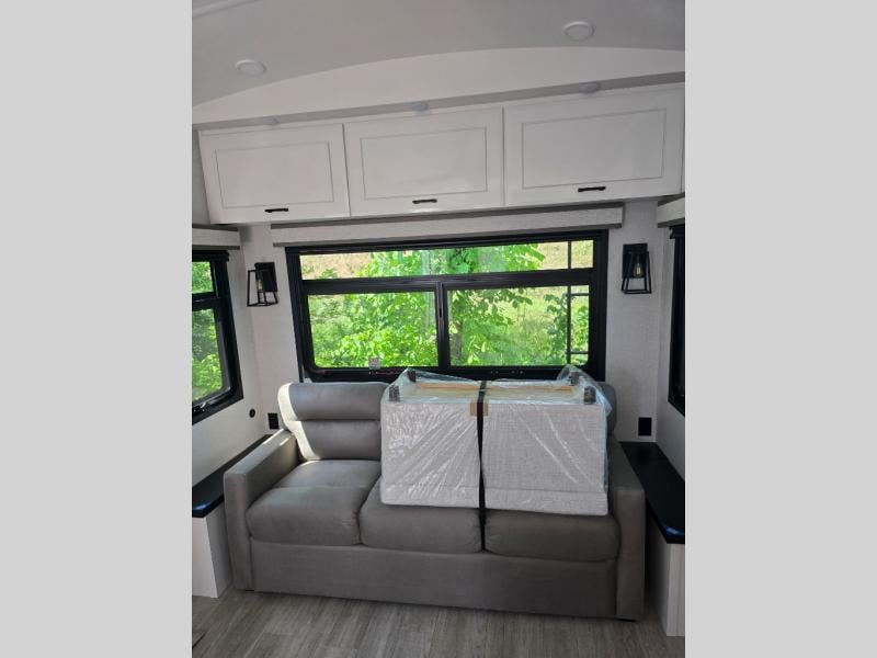 New 2026 Jayco Pinnacle 36FBTS - photo - 53