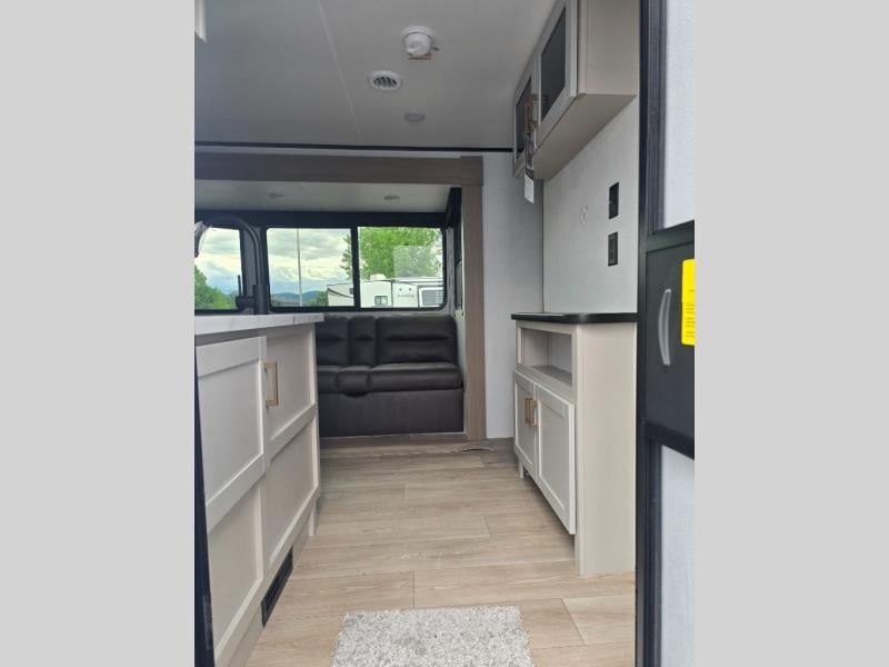 New 2027 Jayco Jay Feather SL 26BHSL - photo - 9