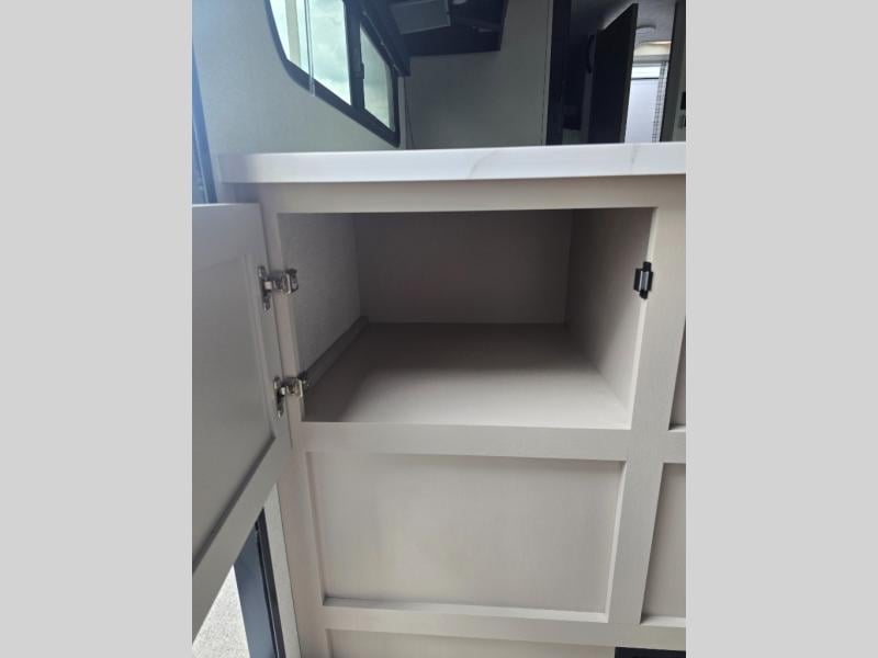 New 2027 Jayco Jay Feather SL 26BHSL - photo - 47