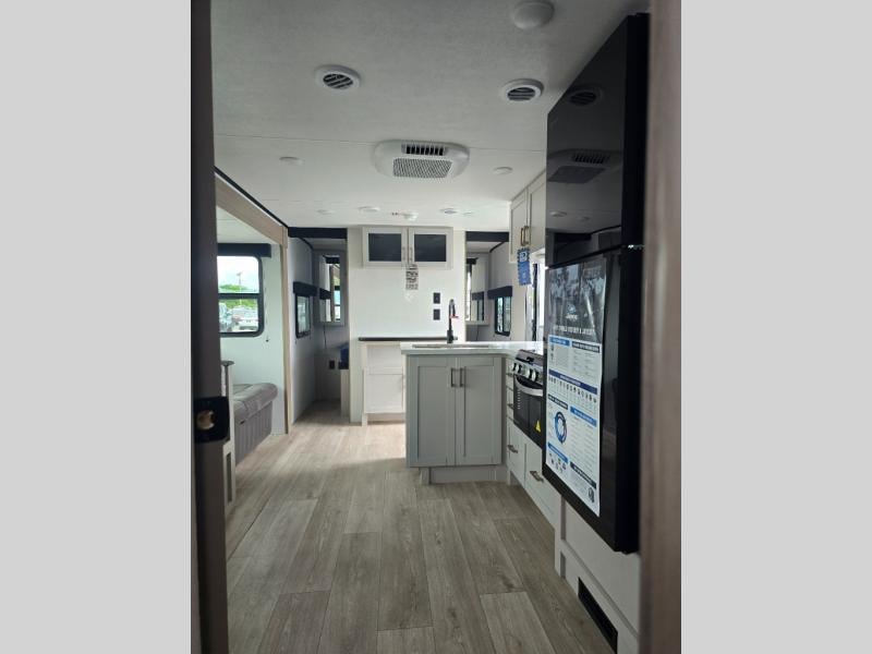 New 2027 Jayco Jay Feather SL 26BHSL - photo - 34