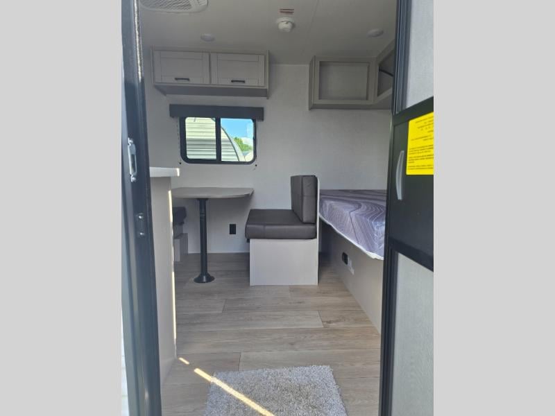 New 2027 Jayco Jay Flight 170BH - photo - 8