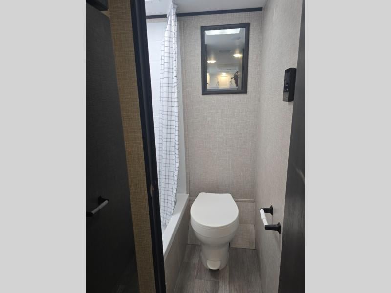 Pre-Owned 2024 Jayco Jay Flight SLX 184BS - photo - 23