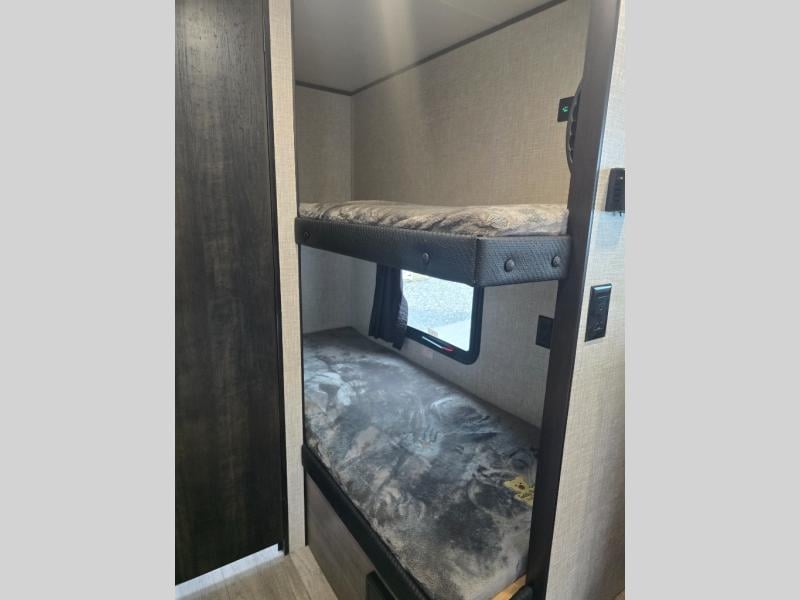 Pre-Owned 2024 Jayco Jay Flight SLX 184BS - photo - 21