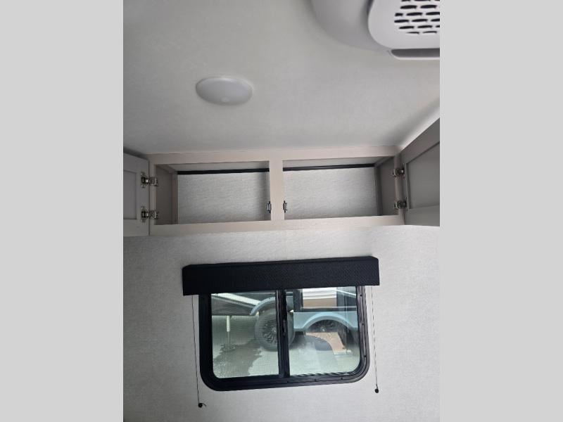 New 2027 Jayco Jay Feather Air SL 17BHSL - photo - 11