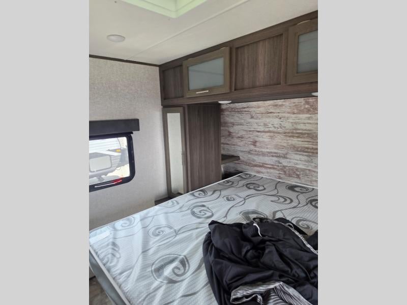 Pre-Owned 2021 Dutchmen RV Kodiak Ultra-Lite 242RBSL - photo - 30