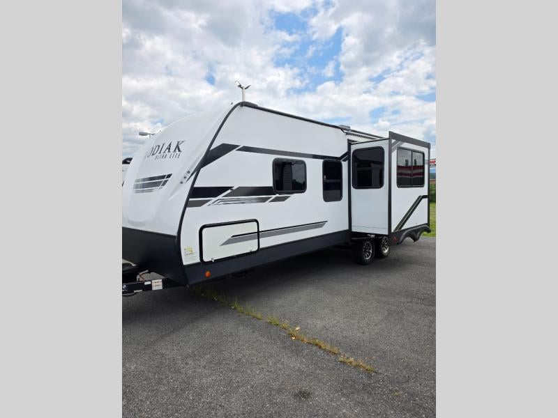 Pre-Owned 2021 Dutchmen RV Kodiak Ultra-Lite 242RBSL - photo - 9