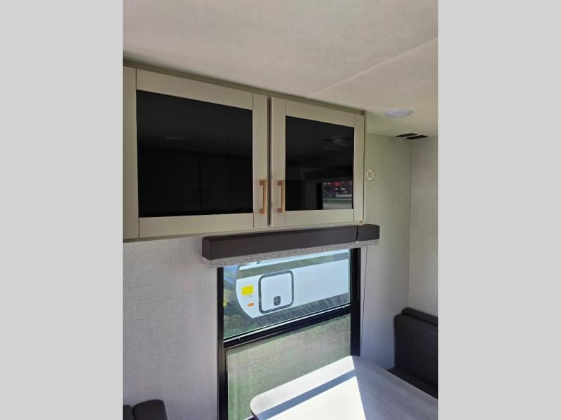 New 2027 Jayco Jay Flight 210QB - photo - 30
