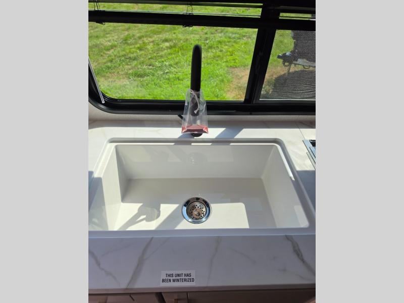 New 2027 Jayco Jay Flight 210QB - photo - 23