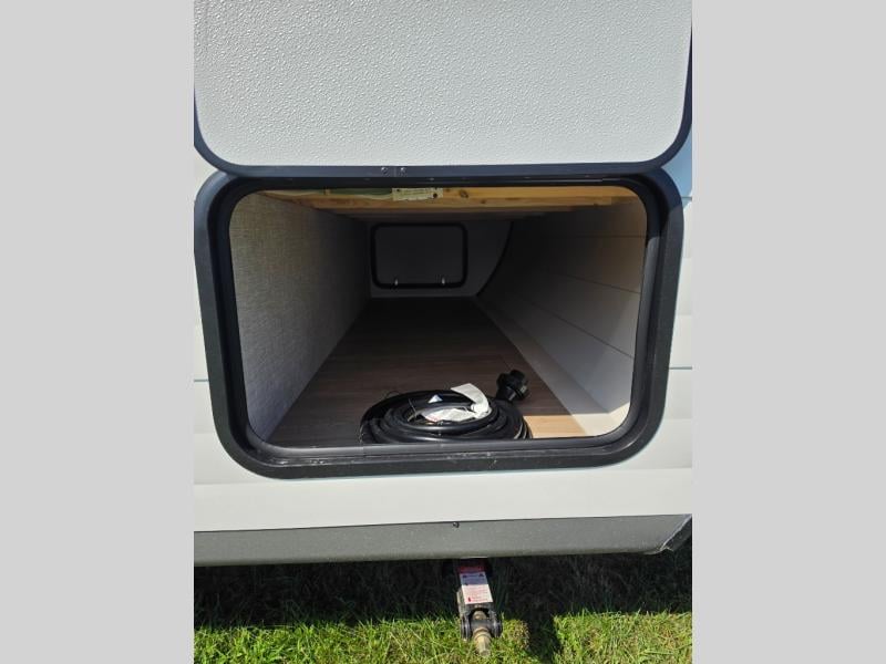 New 2027 Jayco Jay Flight 210QB - photo - 2