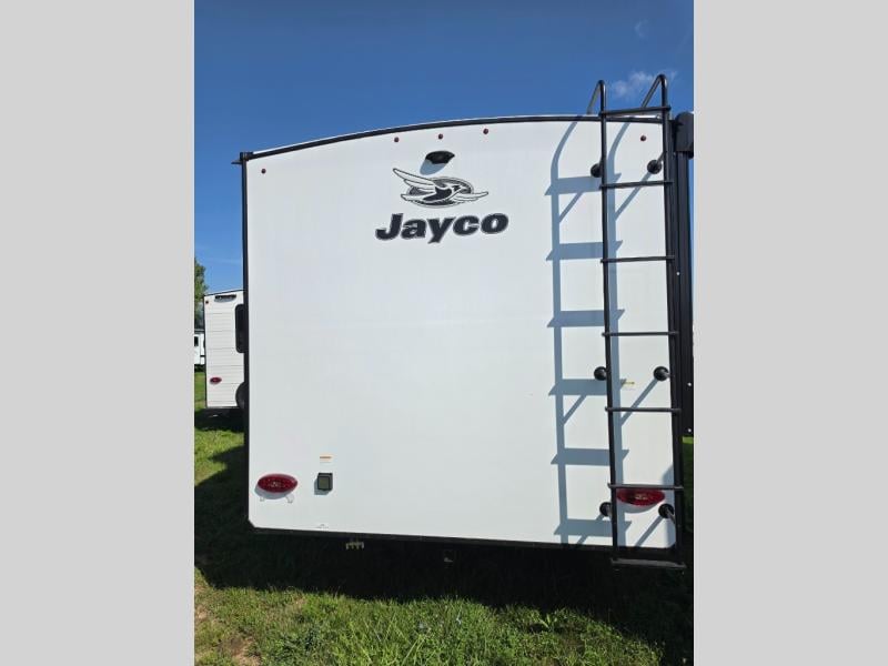 New 2027 Jayco Jay Feather 19MRK - photo - 6
