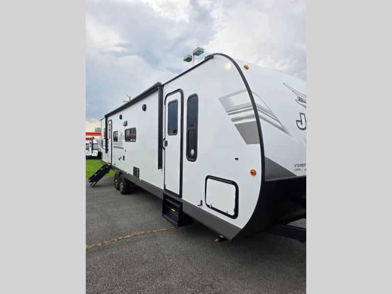 New 2027 Jayco Jay Flight 335BHS - photo - 0