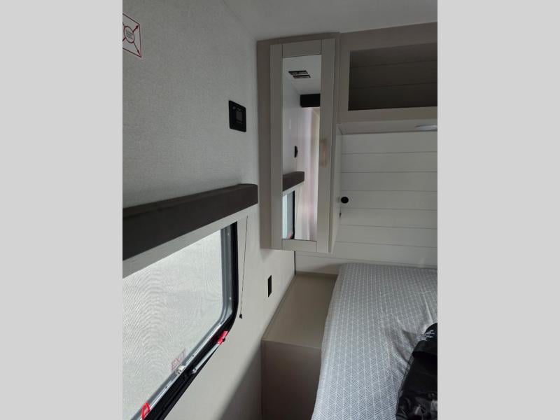 New 2027 Jayco Jay Flight 335BHS - photo - 47
