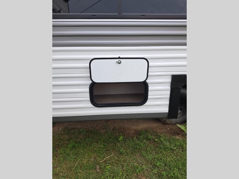New 2027 Jayco Jay Flight 197MB - photo - 8