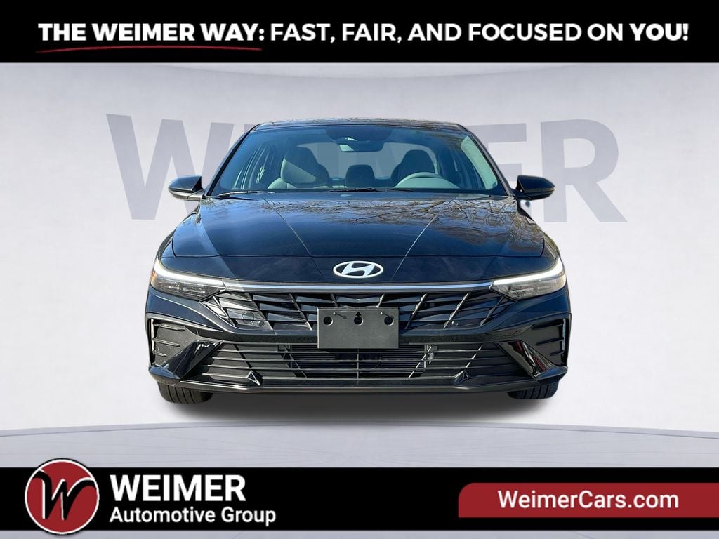Pre-Owned 2025 Hyundai Elantra Hybrid Blue - photo - 12