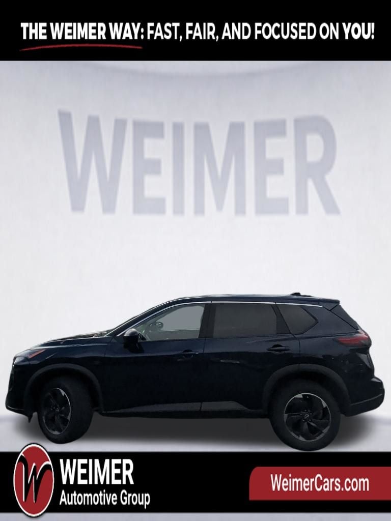 Pre-Owned 2024 Nissan Rogue SV - photo - 1