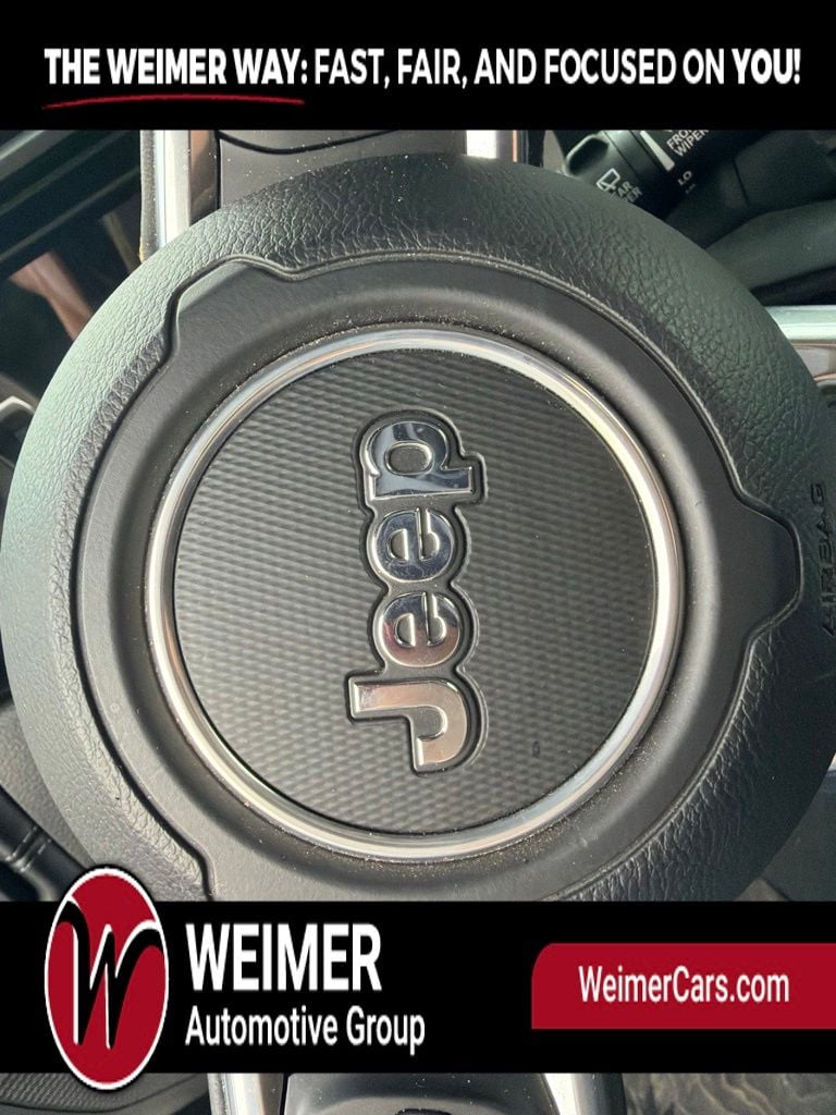 Pre-Owned 2024 Jeep Wrangler Sahara - photo - 28