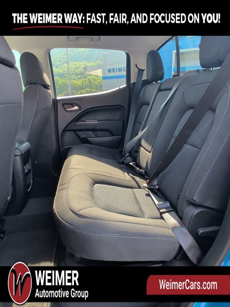 Pre-Owned 2022 Chevrolet Colorado LT - photo - 14